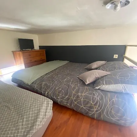 La Mezza - Wifi - Stationnement - Terrasse Apartamento