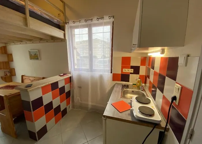 La Mezza - Wifi - Stationnement - Terrasse * Troyes